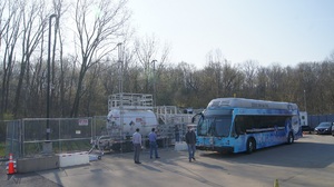 picture of a hydrogen fuel cell bus.